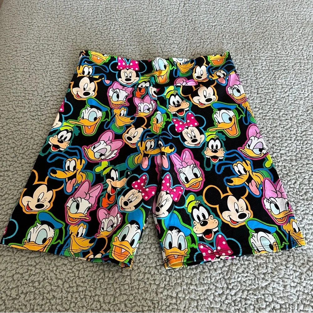 Wild Rich Kids women’s biker shorts - Picture 1 of 5